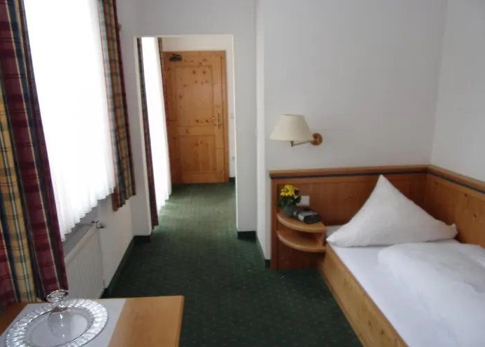 Hotel Landgasthof Hacker Zachenberg
