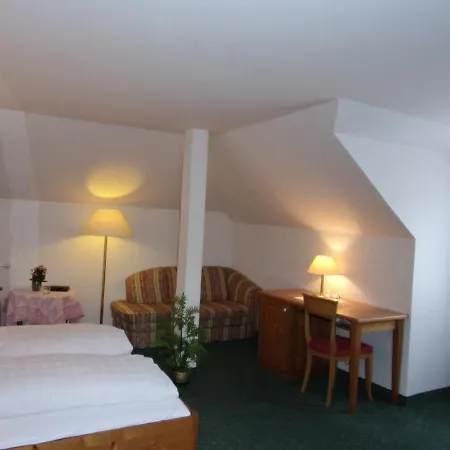 Landgasthof Hacker Zachenberg